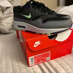 Brand new Nike airmax 1 future